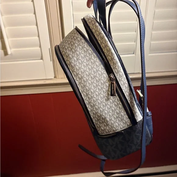 NWT Michael Kors Navy and Gray Backpack - Picture 3 of 6